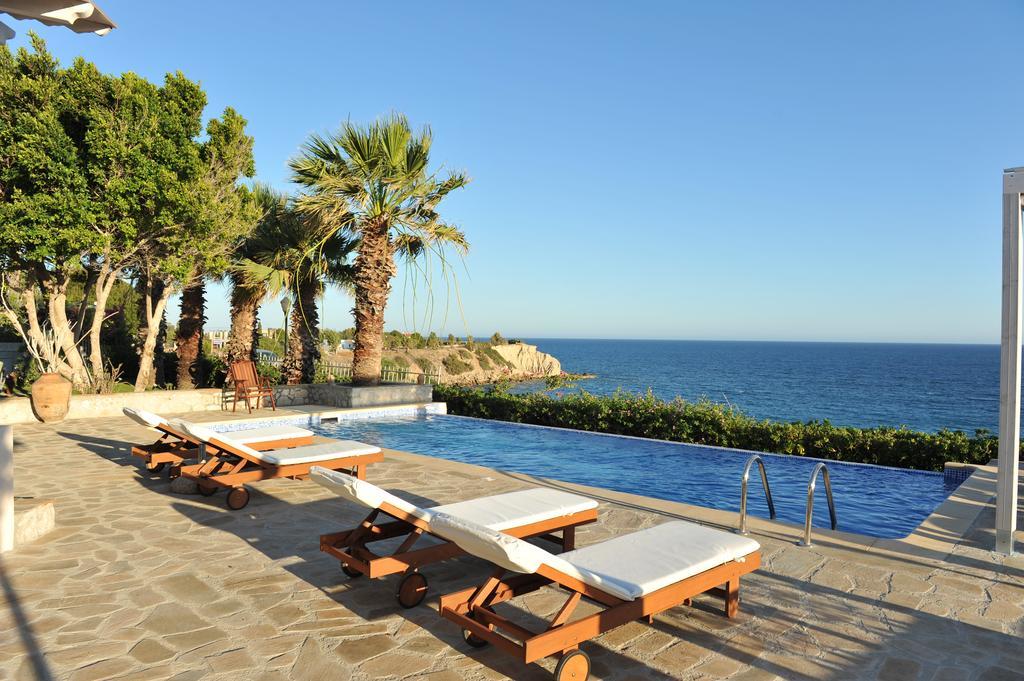 Villa Sealine Pefki エクステリア 写真