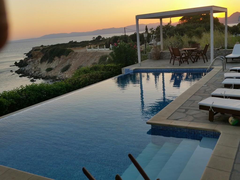 Villa Sealine Pefki エクステリア 写真
